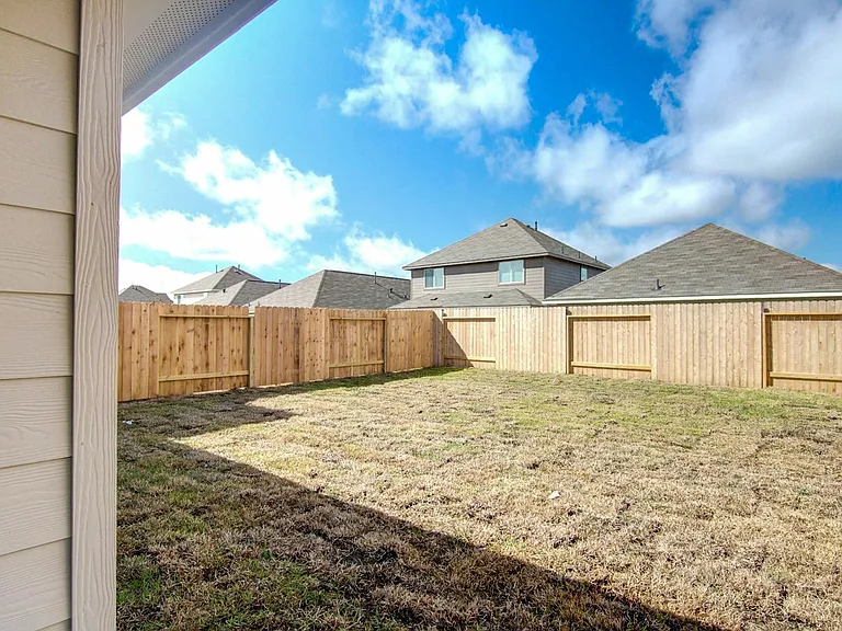 5623 Latta Plantation Dr — Photo 7