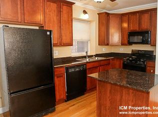 635 W Roscoe St #1N, Chicago, IL 60657