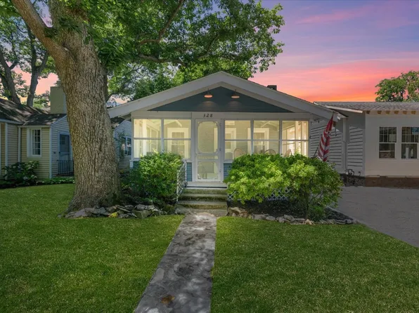 328 Plum Ave, Lakeside Marblehead, OH 43440
