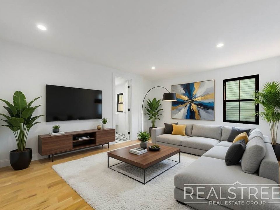 1st image of 206 Mac Dougal St #1