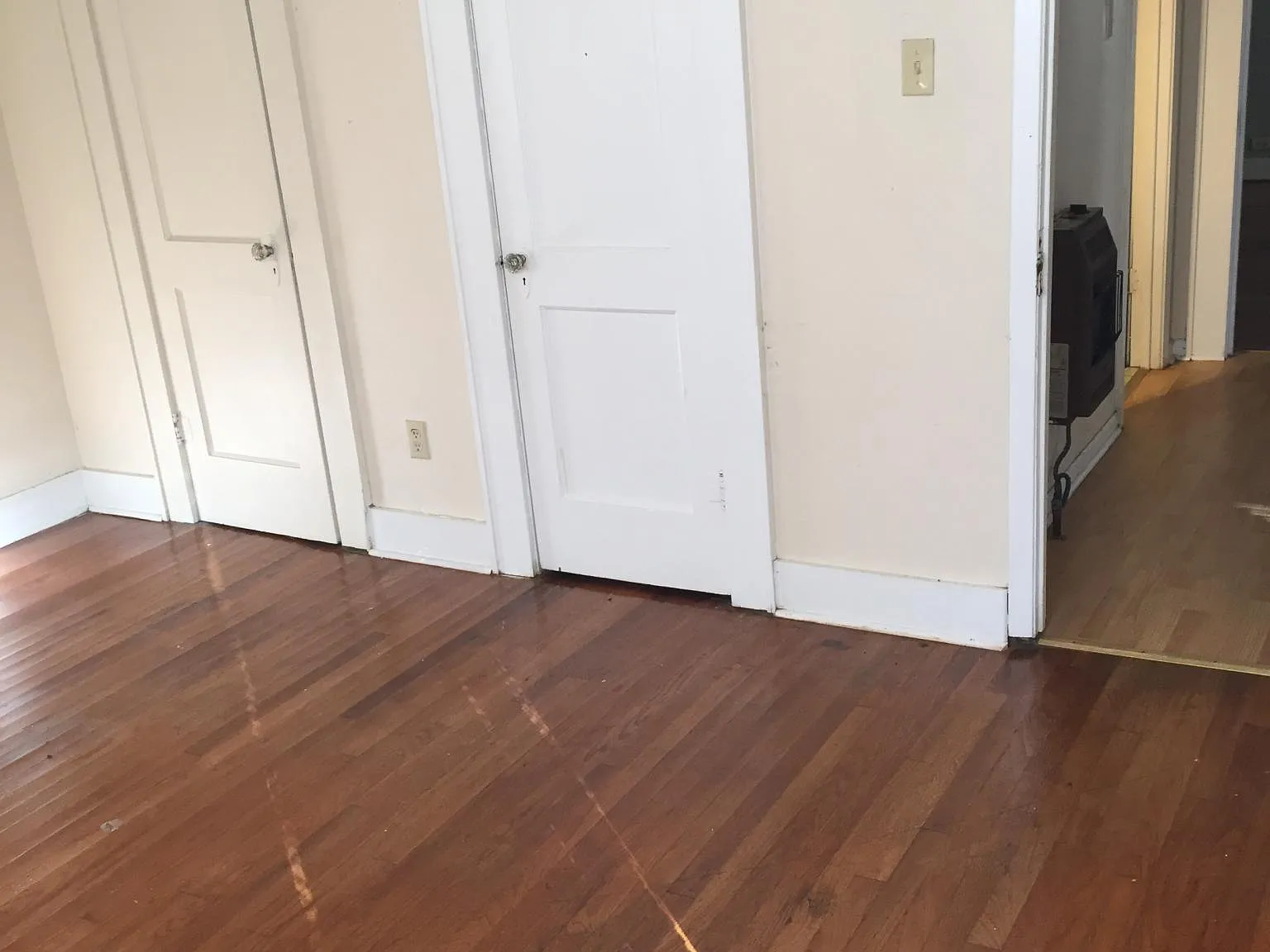 2 bed, 972 sqft, $800 — Photo 2