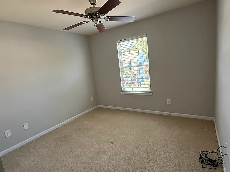114 Azteca Dr — Photo 13