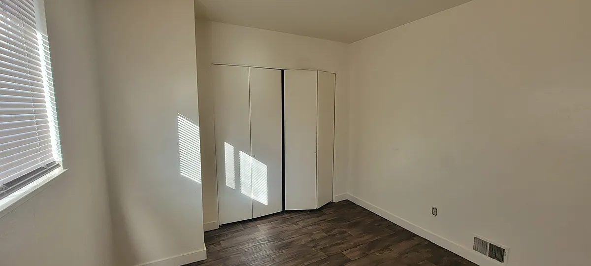 Building Photo - 1754 S 440 W