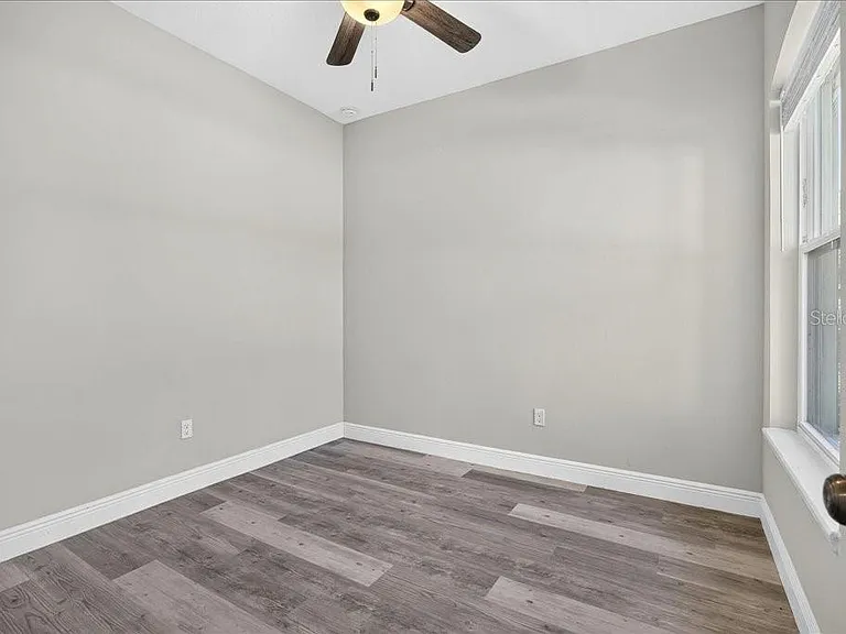 16 Empire Ln #B — Photo 13