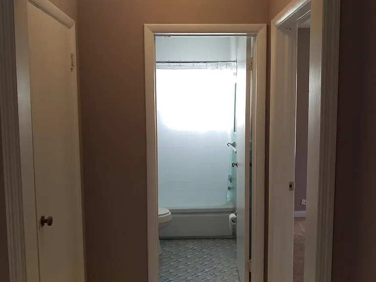 Hallway to Bedroom 2 and Bathroom 2
