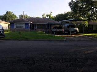 3911 Wentworth Ave, Port Arthur, TX 77642
