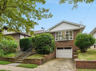 126 W 43rd St, Bayonne, NJ 07002