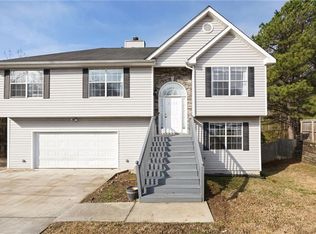 6595 Lancelot Ct, Riverdale, GA 30296