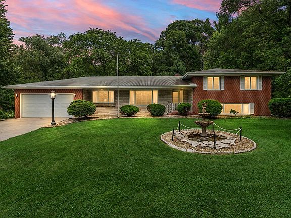 2nd image of 1759 Lawndale Dr