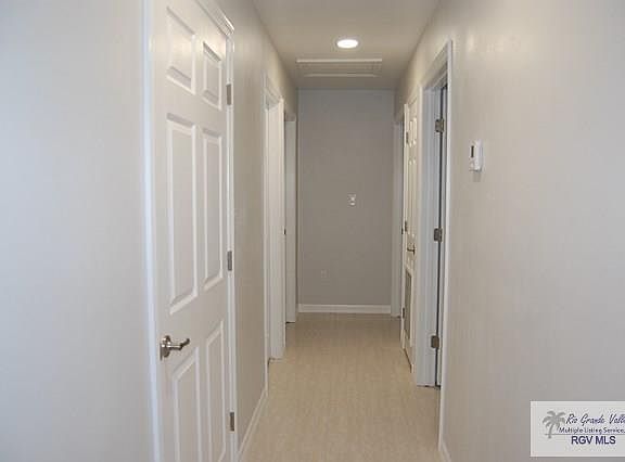 5th image of 351 Valle Alto Dr