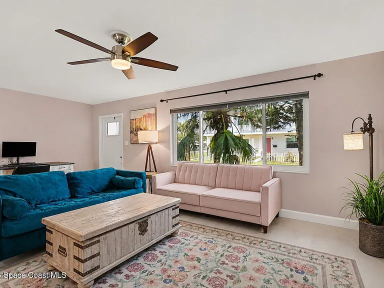 40 Adams Ct — Photo 11