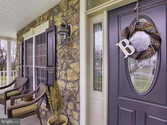 5th image of 119 Evergreen Cir
