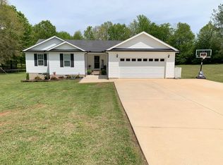85 Pine Crest Cir, McMinnville, TN 37110
