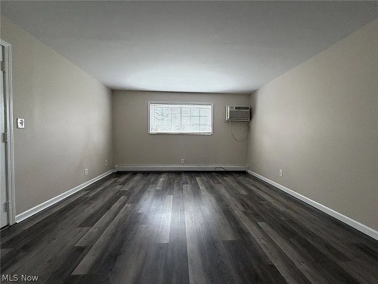 432 Mathews Rd — Photo 2