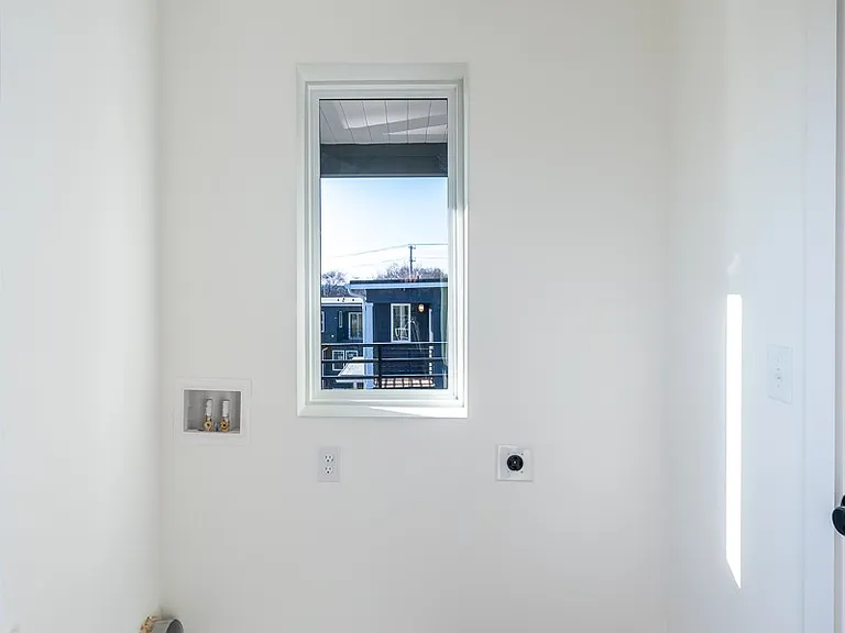 102 Duke St #8 — Photo 21