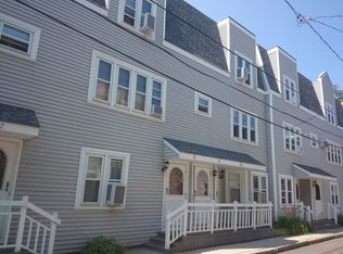 65 Bolton St, South Boston, MA 02127