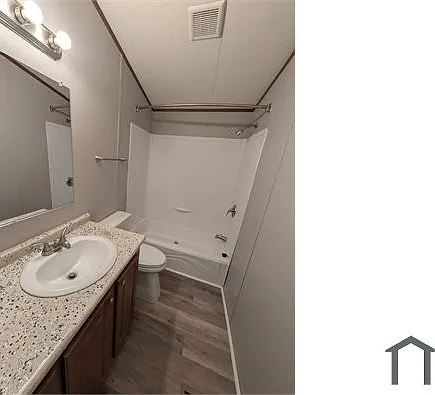 2621 Jeffersonville Rd #19 — Photo 3