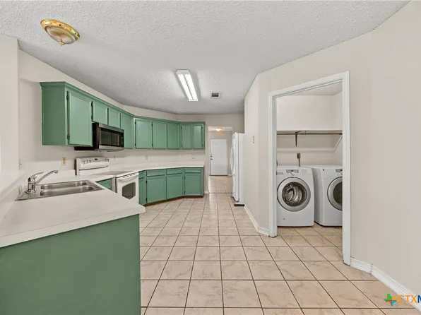 513 Bond St, Copperas Cove, TX 76522