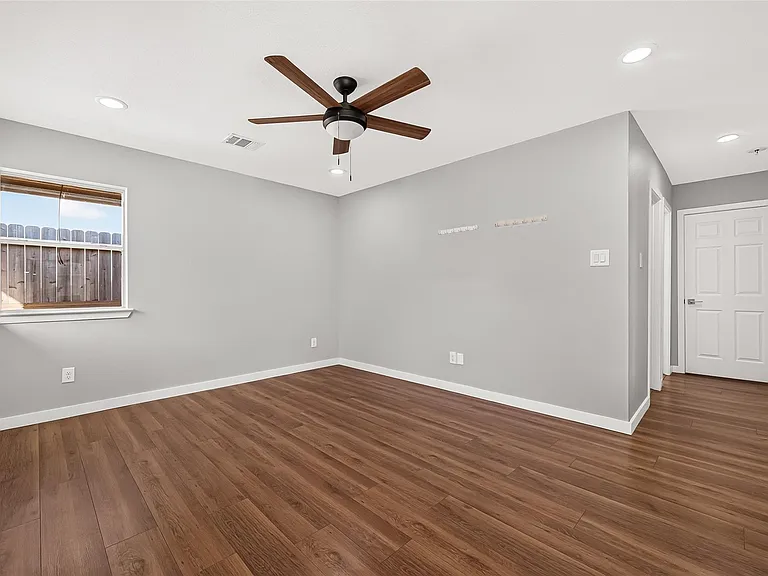 12930 Kimberley Ln — Photo 38