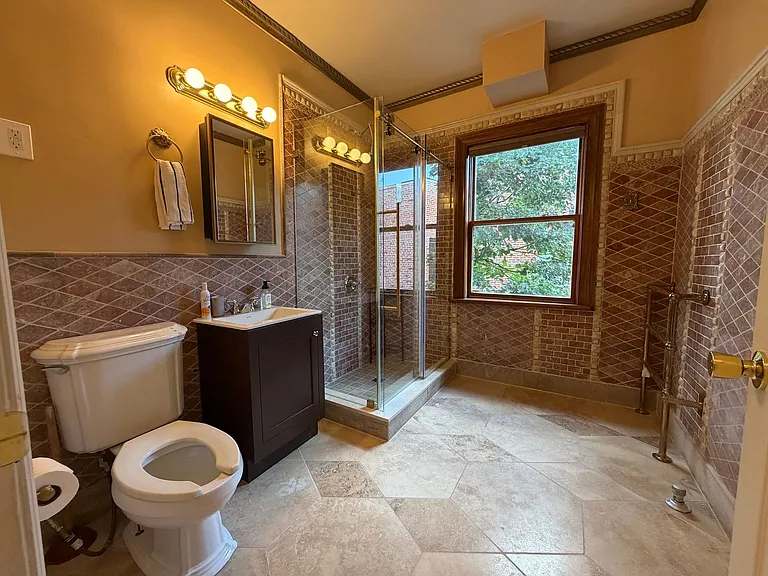 161 Park Hill Ave #2 — Photo 2