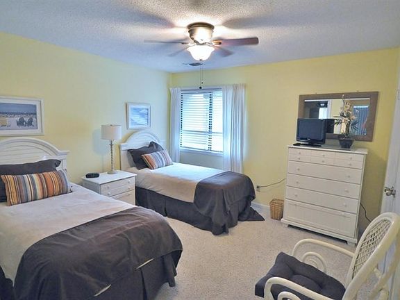 4th image of 5126 Beachwalk Cir