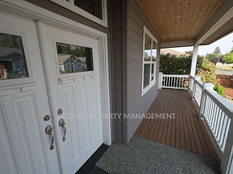 103 E Cobblestone Ln — Photo 3
