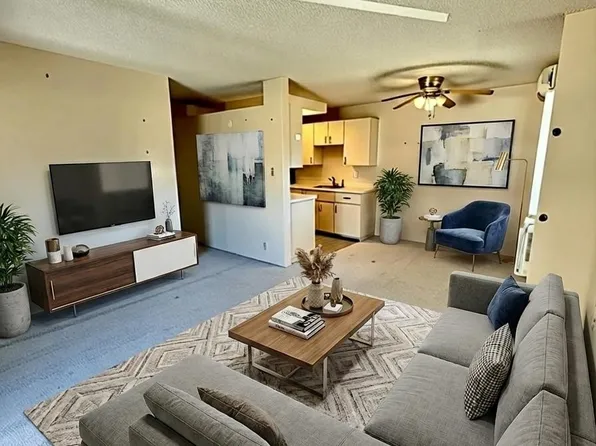 94-1036 Oli Pl #U5, Waipahu, HI 96797