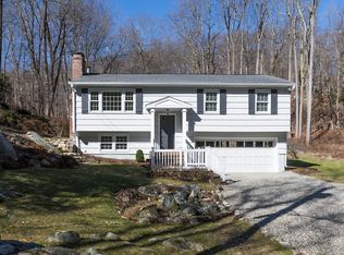 77 Cooper Rd, Ridgefield, CT 06877