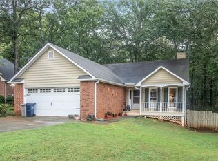 41 White Oak Dr, Cartersville, GA 30121