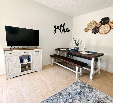 3rd image of 2040 Esplanade St #2040