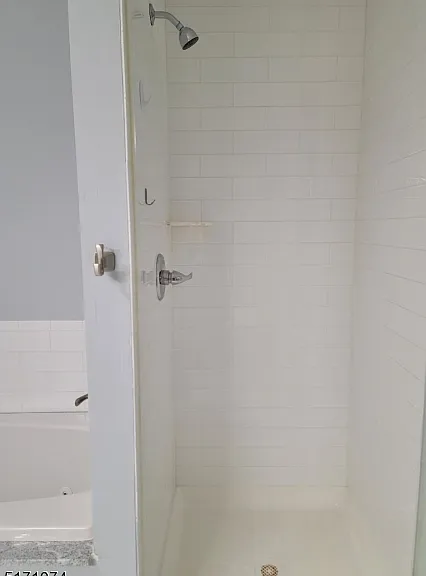 Notchwood Commons — Photo 11