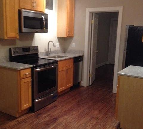 2nd image of 2013 Floyd Ave APT 2