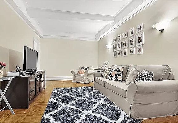 2nd image of 467 Central Park W APT 4E