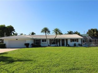546 Bruce Cir, Fort Myers, FL 33919