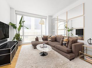 330 Spring St APT 4C, New York, NY 10013