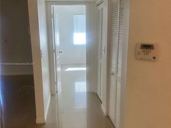 3995 W McNab Rd APT B310