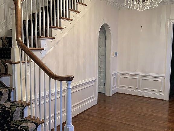 Elegant Foyer