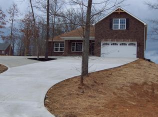 5061 Chosin Trl, Greenback, TN 37742