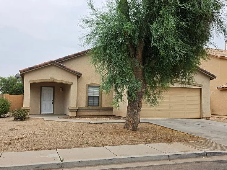 2009 E Lipizzan Dr — Photo 1