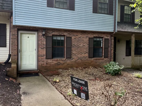 34 Cape Point Ct #1, Lynchburg, VA 24502
