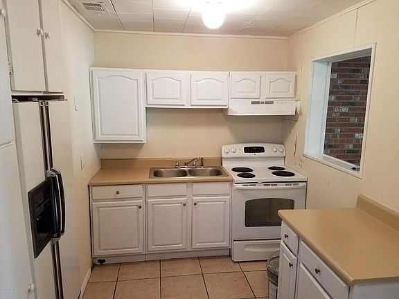 4th image of 7256 Kivler Dr