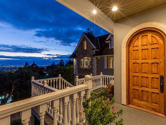 4th image of 15864 Alta Vista Way