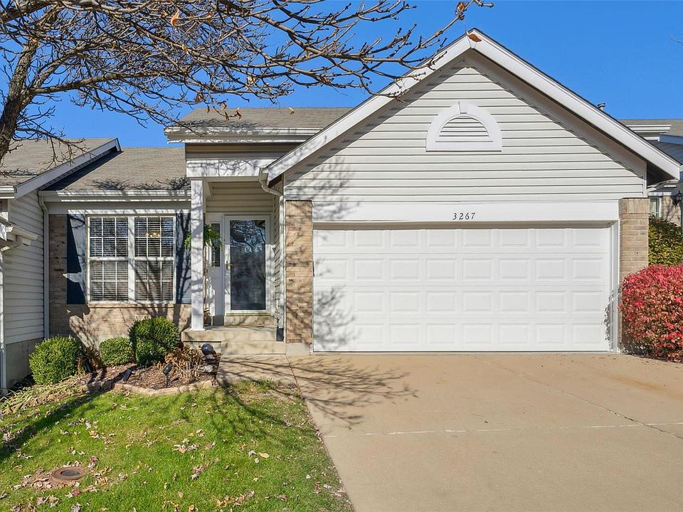1st image of 3267 Country Hollow Dr