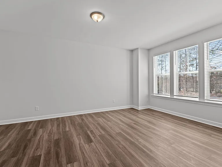 983 Parkstone Towne Blvd — Photo 6