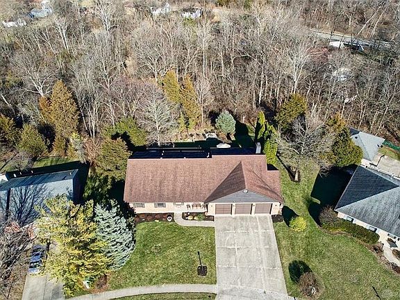 3rd image of 1833 Ashley Dr