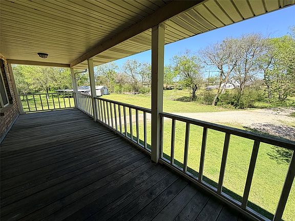 4th image of 1147 Vz County Road 3417