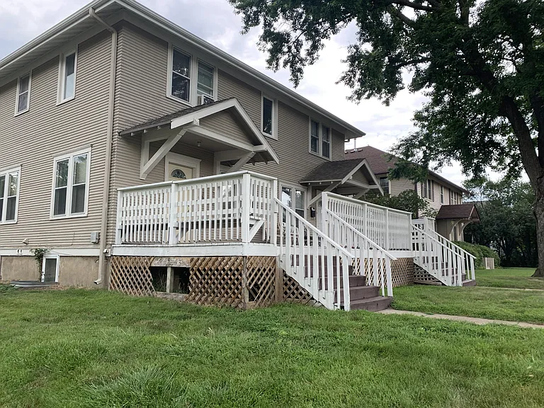 200 N Pine St #202 — Photo 41
