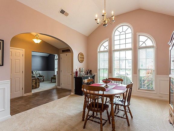 5th image of 145 Gleneagles Way
