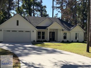 462 W 1st St, Midway, GA 31320