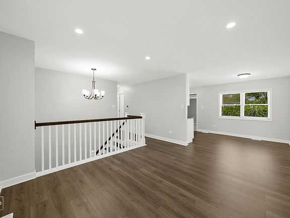 3rd image of 2501 Pomo Ct